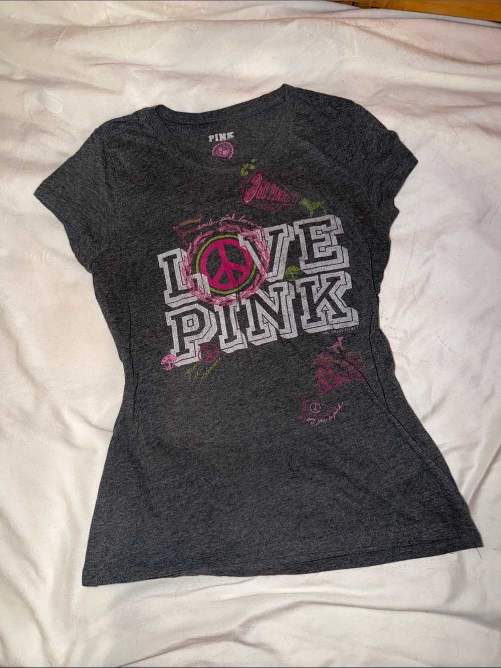 PINK Victoria's Secret Love Pink Gray Graphic Tee